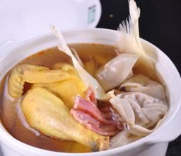 魚翅餛飩 魚翅餛飩