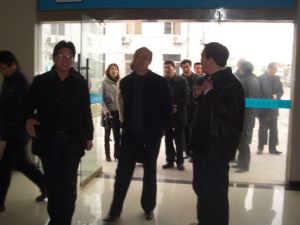 頭橋在外名人回鄉參觀吳大觀舅舅家的頭橋醫院