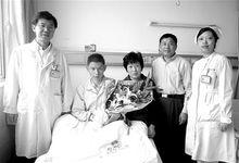 暴走媽媽全家在醫院病房