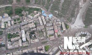 （圖）俯瞰震後的汶川縣城 