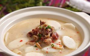 臘鴨煲冬菇湯 臘鴨煲冬菇湯