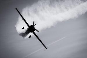 小圓轉彎飛行 小圓轉彎飛行