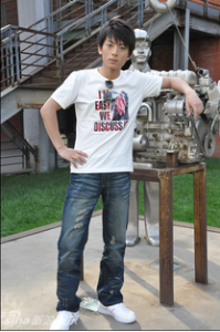 徐林[2010快樂男生]