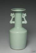 龍泉窯青瓷貫耳瓶 龍泉窯青瓷貫耳瓶