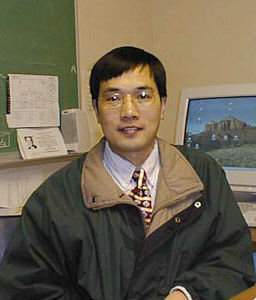 彭中華[密蘇里大學教授]