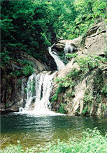 好運谷景區之二疊瀑風光