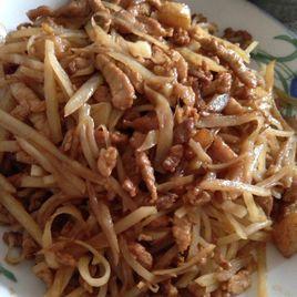 土豆絲炒肉 土豆絲炒肉