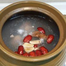 雞骨草靈芝豬橫脷湯