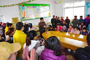 長城幫津哈軍團河北薊縣跑馬場聯合國小助學