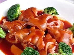 東海夫人燉豬手