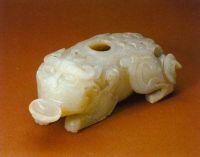 玉異獸形硯滴 玉異獸形硯滴