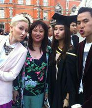 陳婉珍和兒女們