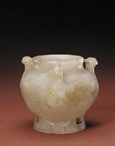 白玉天雞三耳罐 白玉天雞三耳罐