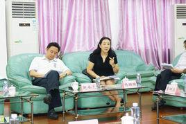 楊珊珊[廣州市文化廣電新聞出版局紀檢組組長]