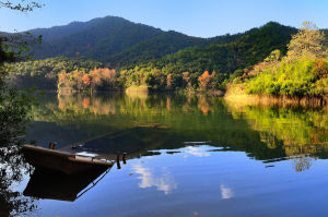 金盆湖