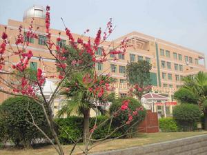 餘慶中學 餘慶中學