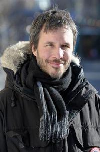 丹尼斯·維倫紐瓦 丹尼斯·維倫紐瓦