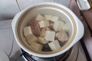 生地麥冬豆腐龍骨湯