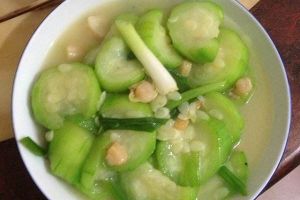 干貝絲瓜湯 干貝絲瓜湯