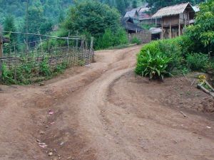 小曼陸村 小曼陸村