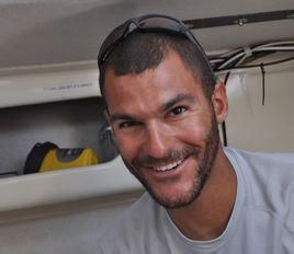 羅尼·辛普森 羅尼·辛普森