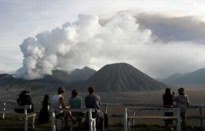 印尼火山爆發