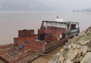 船體拆解工 船體拆解工