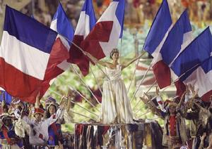 （圖）Rio森巴舞學校的彩車上的舞蹈者 