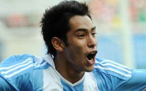 內斯托·阿勞約