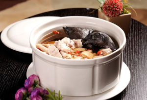 歸參燉烏雞 歸參燉烏雞