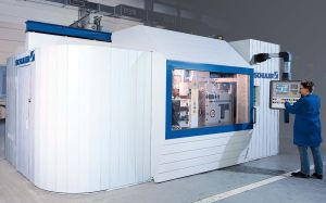 德國舒勒製造的世界第一台全伺服多工位冷鐓機