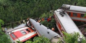 江西火車脫軌事故