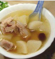 白蘿蔔排骨湯 白蘿蔔排骨湯