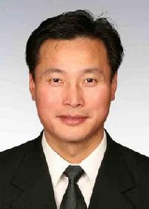 洪雲[上海市浦東法院民四庭庭長]