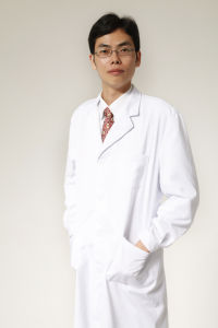 施浩[深圳希思口腔美容冠技術知名專家]