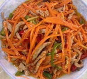 胡蘿蔔炒肉絲粉 胡蘿蔔炒肉絲粉