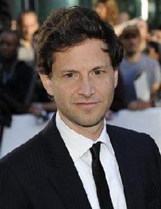 貝尼特·米勒 貝尼特·米勒