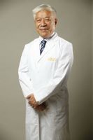 王煒[上海港華醫院整形外科特聘教授、終身教授]