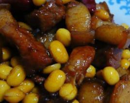 紅燒肉燜黃豆 紅燒肉燜黃豆