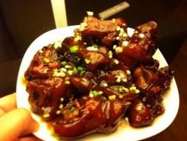 紅燒蜜汁豬手 紅燒蜜汁豬手