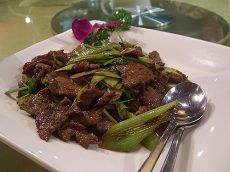 （圖）蔥爆牛柳