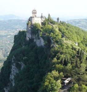蒂塔諾山 蒂塔諾山