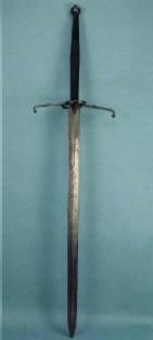 看著比人還高的歐洲雙手巨劍,普通人能駕馭得了嗎?