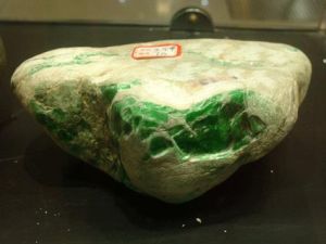 緬甸地下翡翠博物館