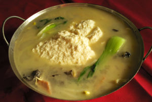 白嫩豆花湯 白嫩豆花湯