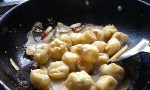 酸筍豆腐果 酸筍豆腐果