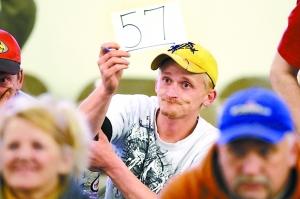 （圖）“火腿第三次，成交！”