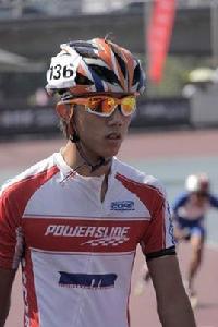 汪浩[輪滑運動員]