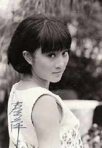 秦萍[香港演員]