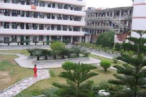 花圃公寓 花圃公寓